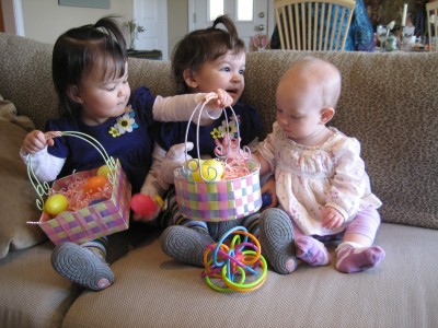 Claira and Olivia Sharani Share with Little Hailey